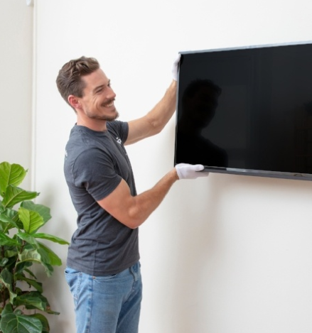 TV Mounting Installation